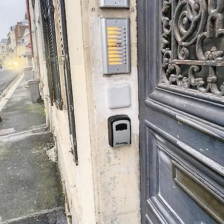 Appartement Hyper Centre Tout Équipé 4 Personnes *